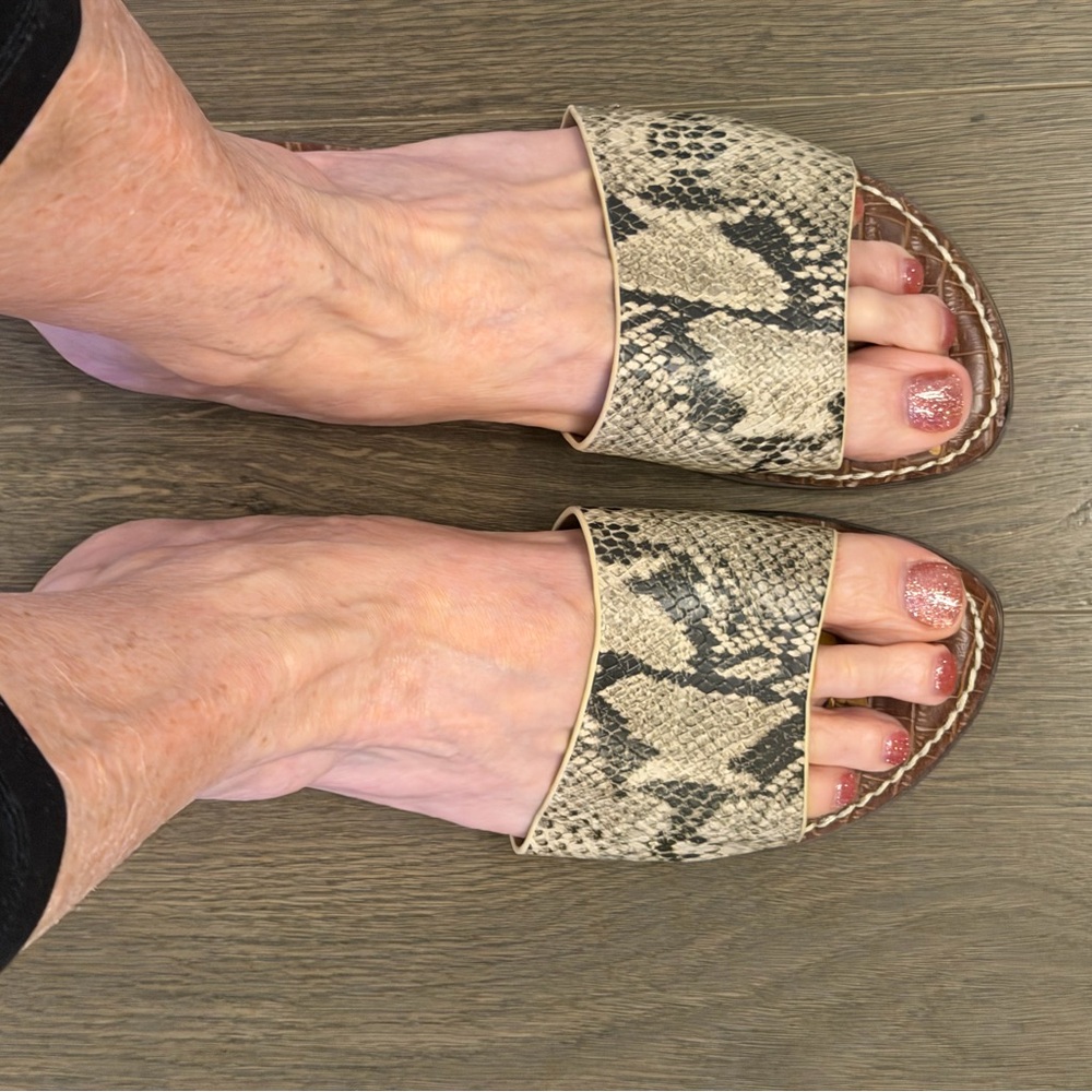Sam Edelman Snake-Print Slide Sandals in Beige and Black - Picture 6 of 7